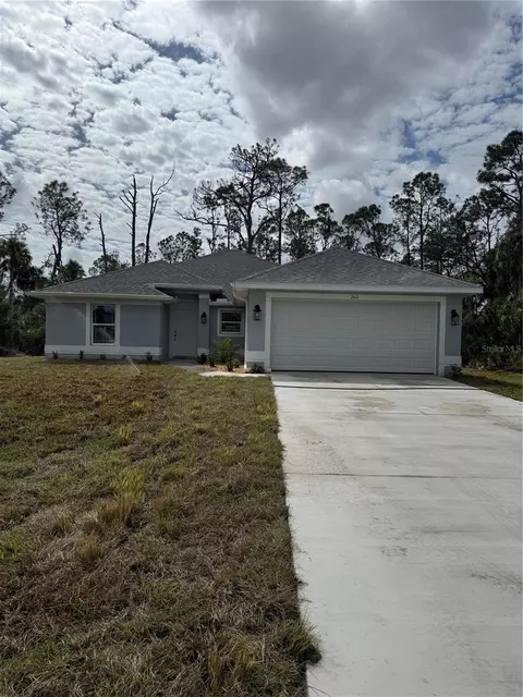 2611 Nowatney Ave, North Port, FL 34286
