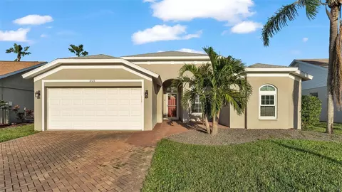 5125 40th St W, Bradenton, FL 34210