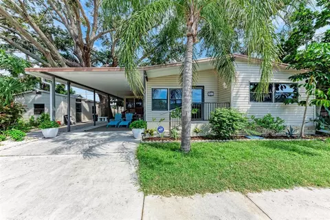 911 52nd Ave W, Bradenton, FL 34207