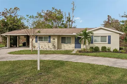 500 Pameto Rd, Nokomis, FL 34275
