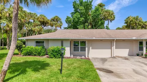 2961 Captiva Gardens Dr #25, Sarasota, FL 34231