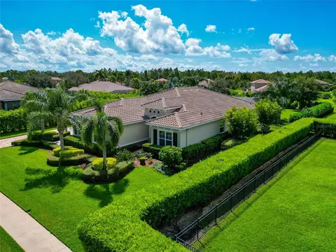 16506 3rd Ave NE, Bradenton, FL 34212