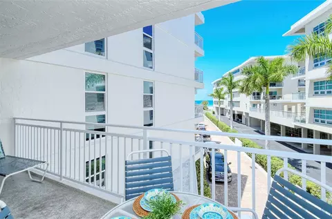 6518 Midnight Pass Rd #302, Sarasota, FL 34242