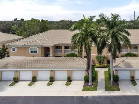 6326 Grand Oak Cir #202, Bradenton, FL 34203
