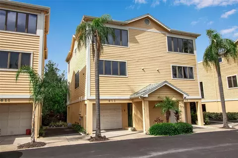613 Cedars Ct, Longboat Key, FL 34228