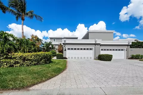 3542 Mistletoe Ln, Longboat Key, FL 34228