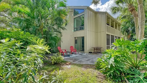 2204 Bahia Vista St #D3, Sarasota, FL 34239