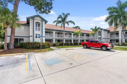 4457 45th Ave W #102, Bradenton, FL 34210