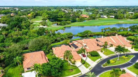 7740 Calle Facil, Sarasota, FL 34238