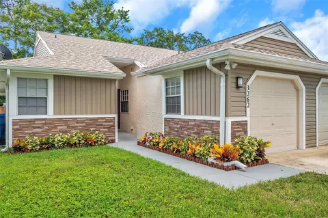 3262 Cloverplace Dr, Palm Harbor, FL 34684