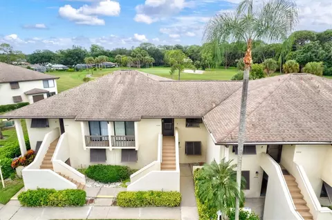 4588 Longwater #65, Sarasota, FL 34235