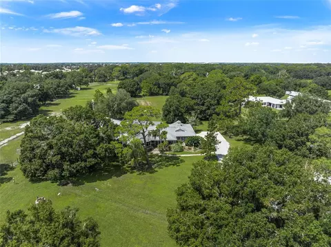 1300 Debrecen Rd, Sarasota, FL 34240