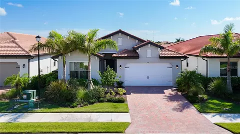 341 Villoresi Blvd, Nokomis, FL 34275