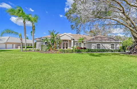8975 Misty Creek Dr, Sarasota, FL 34241
