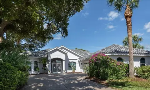 2085 Sandhill Ln, Nokomis, FL 34275