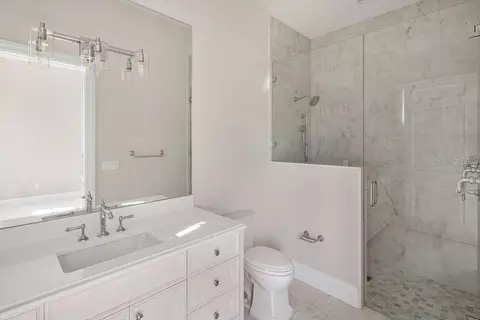 Bath - 4015 NW 85th Ter, Ocala, FL 34482 photo 7 of 7