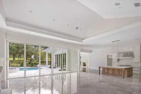 Living - 4015 NW 85th Ter, Ocala, FL 34482 photo 3 of 7