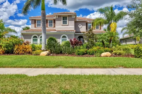 4808 Vasca Dr, Sarasota, FL 34240