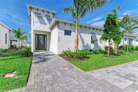 6224 Sea Lavender Dr, Bradenton, FL 34210