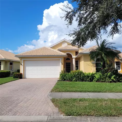 4218 Reflections Pkwy, Sarasota, FL 34233