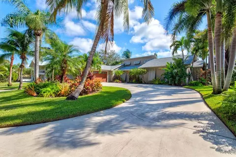900 26th Ave W, Palmetto, FL 34221
