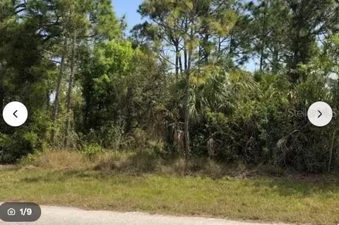8198 Ditmar St, Port Charlotte, FL 33981