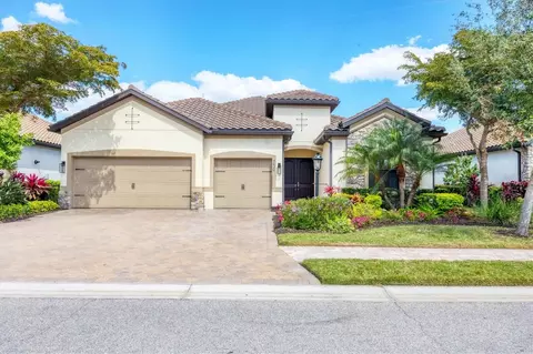 7020 Whittlebury Trl, Lakewood Ranch, FL 34202