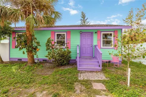 1810 Mova St, Sarasota, FL 34231