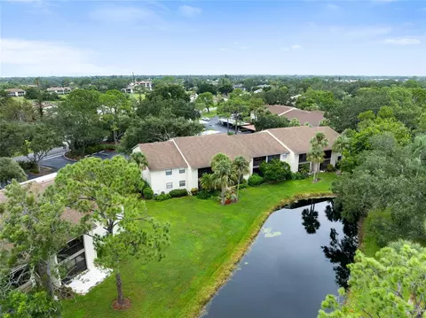752 White Pine Tree Rd #206, Venice, FL 34285