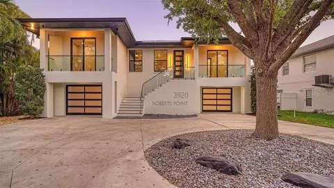 3920 Roberts Point Rd, Sarasota, FL 34242