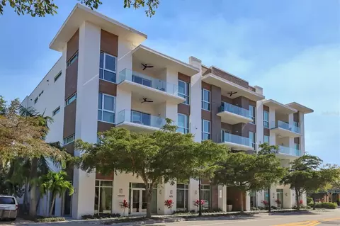 635 S Orange Ave #402, Sarasota, FL 34236