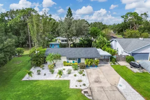 3961 Prado Dr, Sarasota, FL 34235