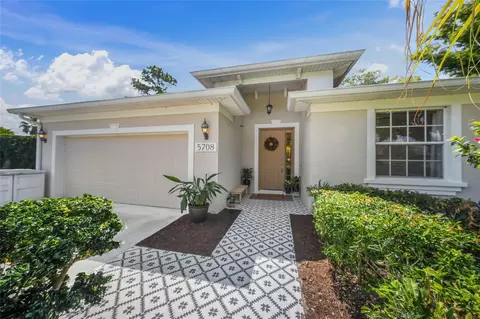 5708 Firestone Ct, Sarasota, FL 34238