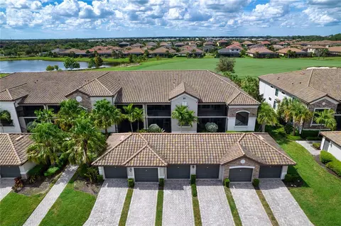 5517 Palmer Cir #105, Bradenton, FL 34211