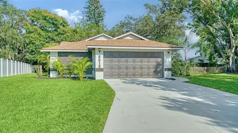 8212 Country Oaks Ct, Sarasota, FL 34243