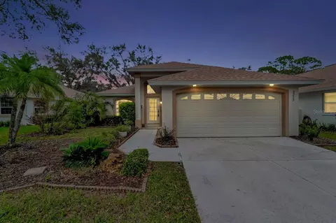 3227 Woodberry Ln, Sarasota, FL 34231