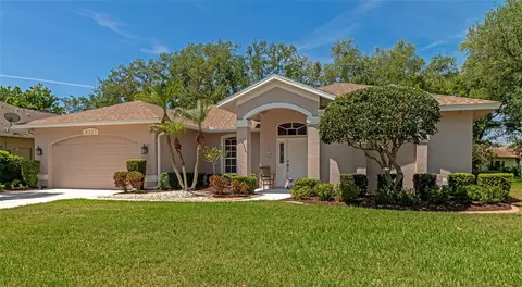 6227 Aventura Dr, Sarasota, FL 34241