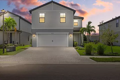 16232 Pine Mist Dr, Bradenton, FL 34211