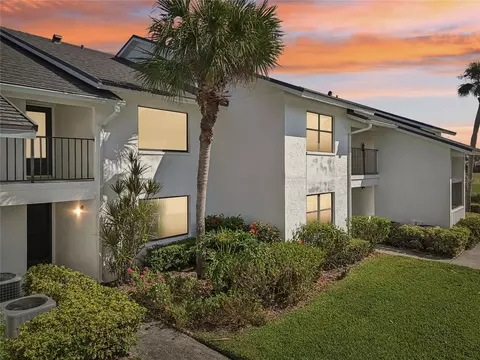 1100 Capri Isles Blvd #326, Venice, FL 34292