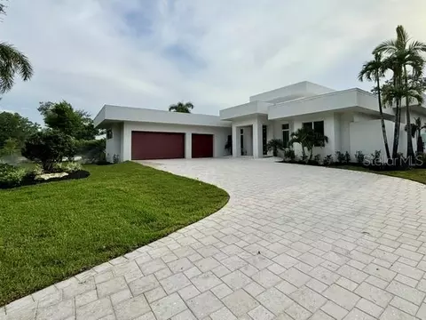4431 Camino Real, Sarasota, FL 34231