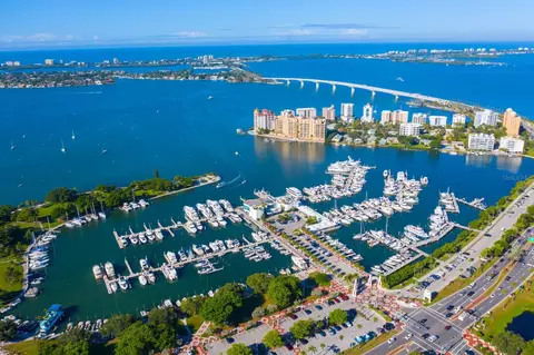 435 S Gulfstream Ave #1005, Sarasota, FL 34236