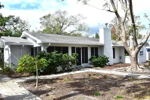 604 61st St NW, Bradenton, FL 34209