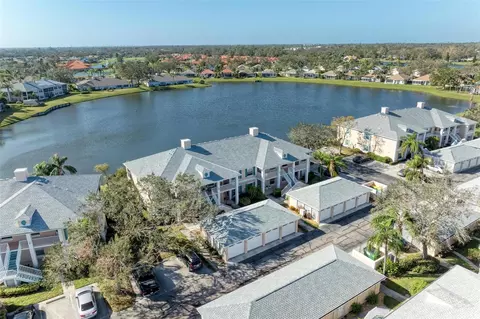 4207 Caddie Dr E #204, Bradenton, FL 34203