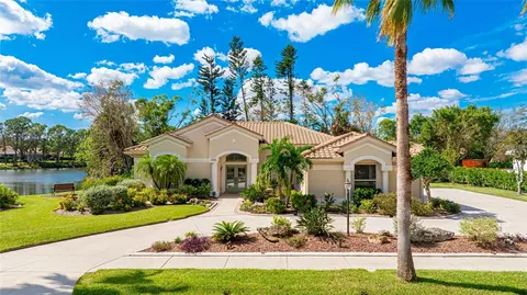 9019 Misty Creek Dr, Sarasota, FL 34241
