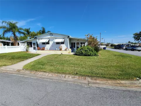 303 49th Avenue Ter W, Bradenton, FL 34207