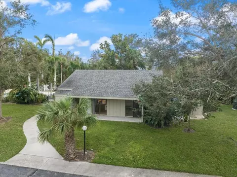 2212 Bahia Vista St #I1, Sarasota, FL 34239