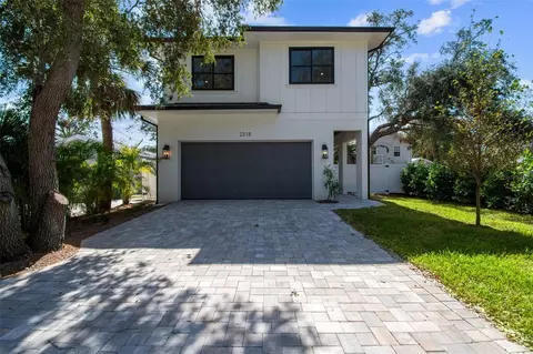 2318 Bay St, Sarasota, FL 34237