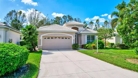 8418 Idlewood Ct, Lakewood Ranch, FL 34202