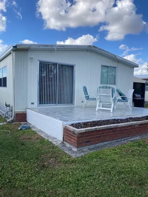 121 S Fiji Cir, Englewood, FL 34223