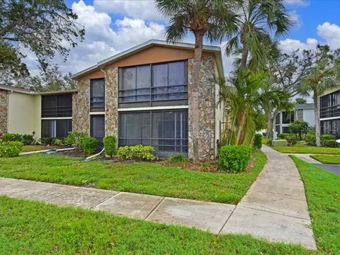 5400 34th St W #3D, Bradenton, FL 34210